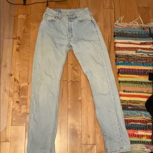 Levi’s 501s waist 28 men’s length 34